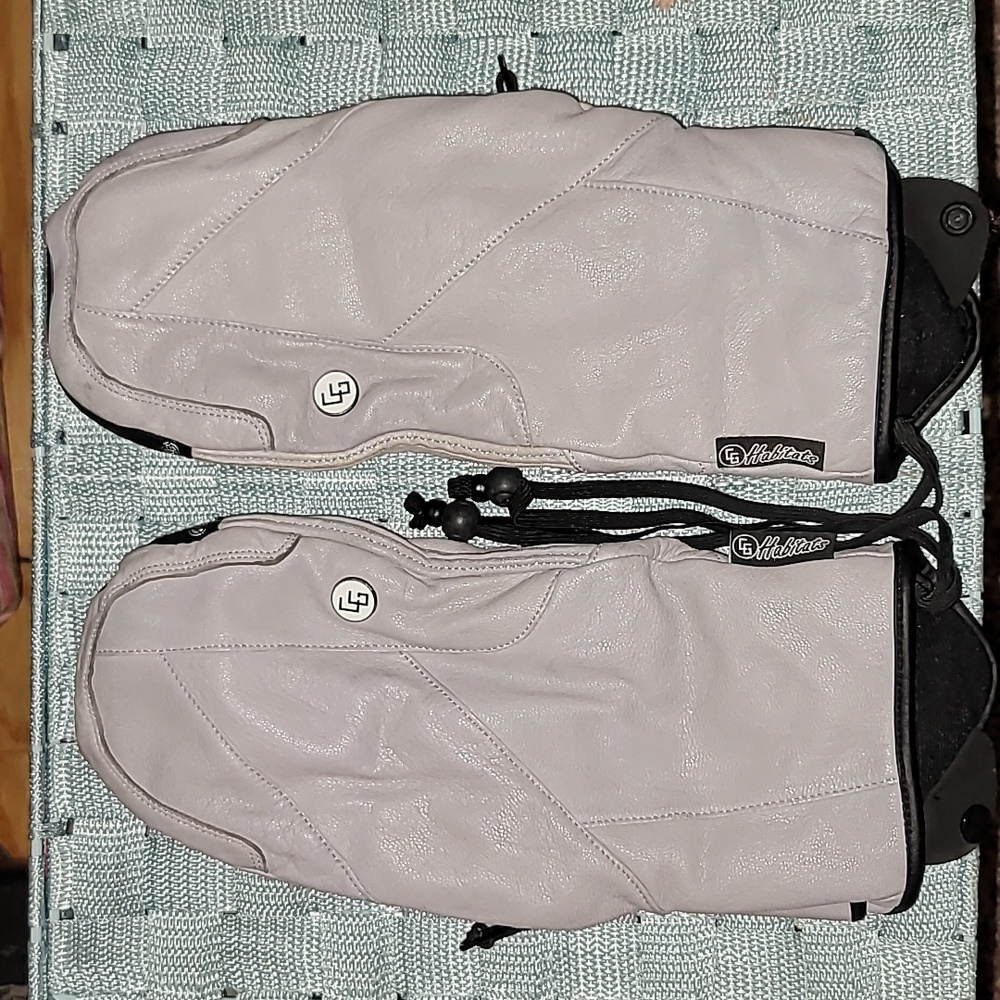 CG Habitats Handbag Mittens